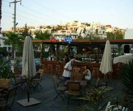 Hotel Club Arinna 3*