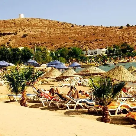 Club Arinna Hotel