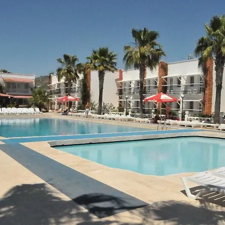 Club Arinna Hotel 3*