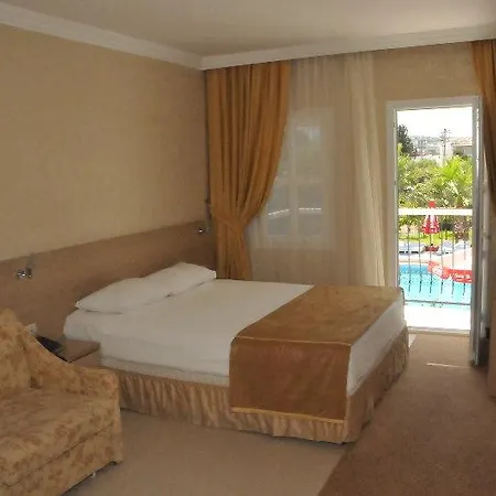 Club Arinna 3* Gumbet