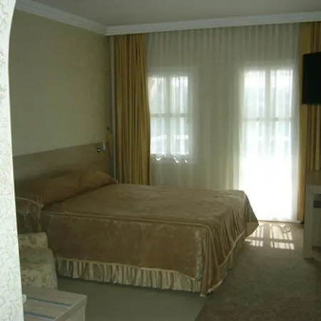 Hotel Club Arinna